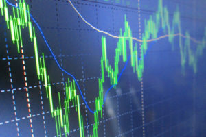 Более 6 млн американцев остались без работы: как реагирует фондовый рынок