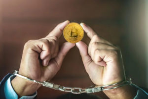 Киберполиция разоблачила мошенника, укравшего 720 тыс. грн