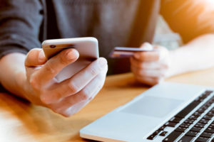 Банковские карты объединят с программами лояльности в ритейле