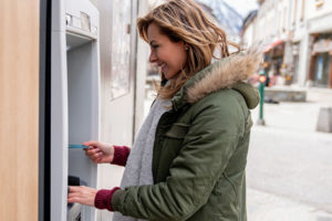 В мире растет спрос на банкоматы вне отделений — исследование