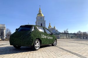 Uber запустил в Киеве сервис заказа электрокаров: что известно о Green