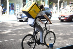 Доставка Glovo доступна еще в одном городе Украины