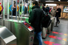 Билет в смартфоне: в Париже внедрят новый способ оплаты проезда