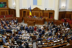 Финансисты массово идут в парламент – списки