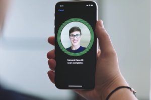 Исследователи обнаружили слабое место в системе FaceID