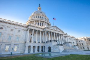 Криптовалюта не способствует финансовой вовлеченности – американский сенатор