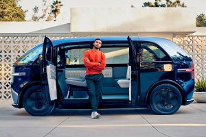 Авто по подписке: первый производитель электрокаров запустил новый сервис