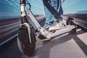 Курьеров Укрпошты пересадили на электротранспорт. Как изменится доставка