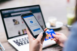 Бесплатная доставка и быстрый возврат: чего хотят украинцы от онлайн-покупок