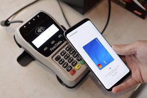 Samsung запустил виртуальную дебетовую карту