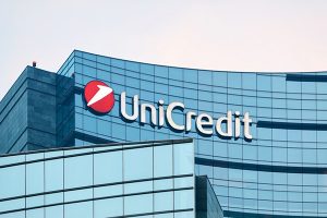 UniCredit сократит тысячи рабочих мест
