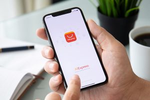 Нова пошта знову почне доставляти товари з AliExpress: стала відома дата