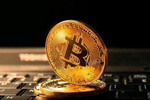 Канада легализовала деятельность биткоин-компаний: что изменится