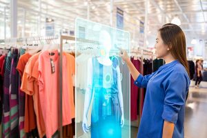 Смарт-зеркала и магазины без касс: технологии, которые изменили шопинг за 10 лет
