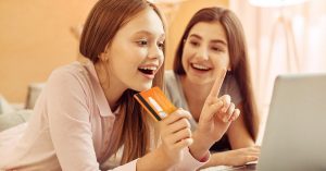 Европейский необанк начал обслуживать подростков