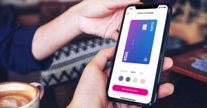 Известный британский необанк запустил сервис денежных переводов в Украину