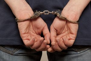 СБУ задержала киберполицейского, требующего взятку в биткоинах