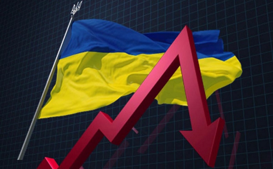 Украина в мировом кризисе: что будет с долларом, коммуналкой и ценами на  бензин