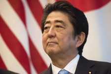 Базовый доход во время пандемии: сколько получат японцы от правительства