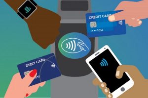 Лимиты на бесконтактные платежи растут из-за коронавируса: названы суммы по странам