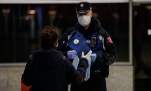 Испания приходит в себя: предприятия начали восстанавливать работу