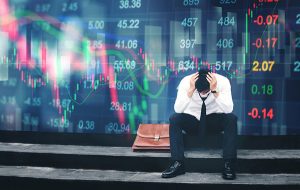 Удар по доходам и убежище для инвесторов: как коронавирус повлияет на фондовый рынок
