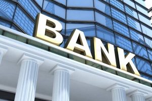 Чистая прибыль украинских банков сократилась на четверть