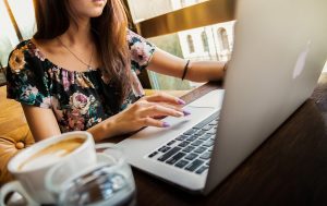 Опубликованы новые данные по безработице: украинки массово теряют работу