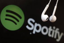 Музыкальный сервис Spotify официально доступен в Украине