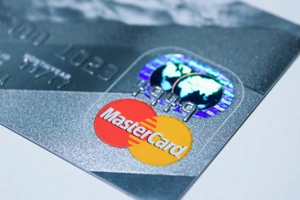 Mastercard карта банковская