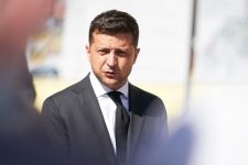 Поддержка с одним «но»: Зеленский прокомментировал ситуацию с Нацбанком