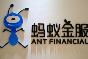 Уряд Китаю змушує Ant Group розкривати персональні дані своїх клієнтів