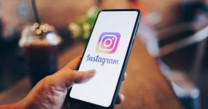 Instagram добавит функцию автоматического создания субтитров в Stories
