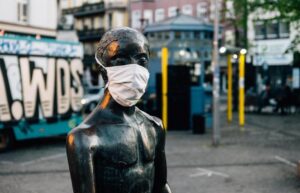 Полгода пандемии: как экономики разных стран реагируют на коронакризис