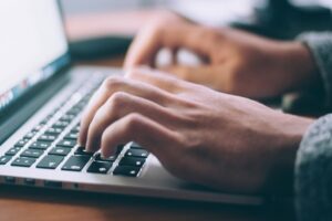 Нацбанк усовершенствовал регулирование рынка электронных денег