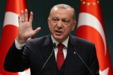 Президент Турции призвал бойкотировать французские товары