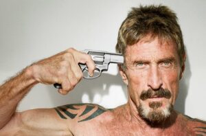 Засновник антивірусної компанії McAfee може сісти на 30 років: у чому його звинувачують