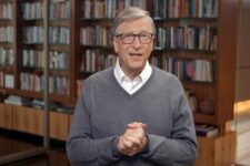 Без личных встреч и командировок: Билл Гейтс озвучил новые прогнозы о жизни после коронавируса