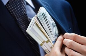 Вовк з Уолл-Стріт: детектив НАБУ продав акції на мільйони гривень