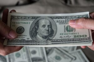 Deutsche Bank предоставит Украине льготный кредит до конца текущего года