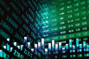 Обережні прогнози та надії на одужання економіки після пандемії