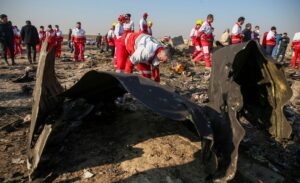 Иран определился с суммой компенсаций семьям жертв сбитого самолета МАУ