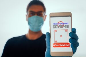 Авіакомпанії будуть вимагати від туристів “цифровий документ здоров’я”