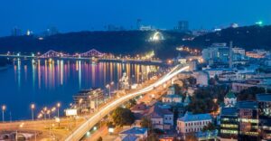 Учись, путешествуй, инвестируй: МИД запустил сайт об Украине для иностранцев