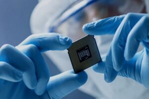 Китай наращивает объемы потребления микросхем и чипов