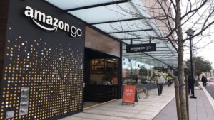 Первый в Британии магазин без кассовых аппаратов открылся в Лондоне