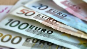 Спрос на наличные вырос во время пандемии — ЕЦБ