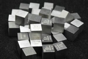 Редкий металл обошел биткоин по темпам роста стоимости