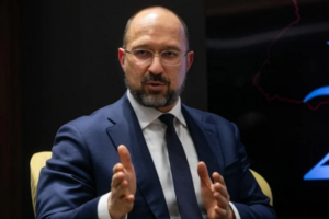 Шмигаль: 17% підприємств ще не відновили діяльність, але держбюджет за перший квартал перевиконано