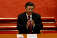 Відносини Китаю та ЄС погіршуються: Сі Цзіньпін провів розмову з Меркель